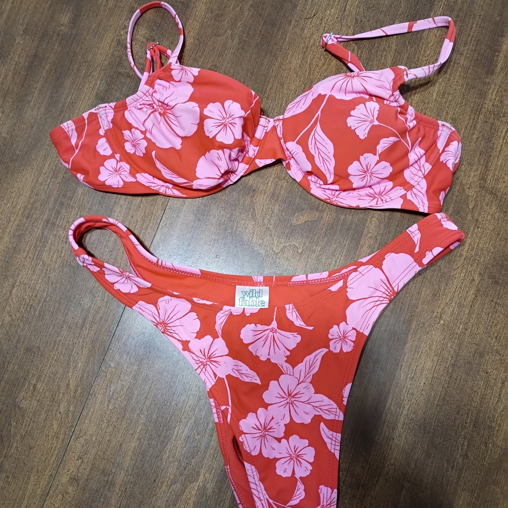 Wild Fable Red and Pink Floral Print Bikini Set